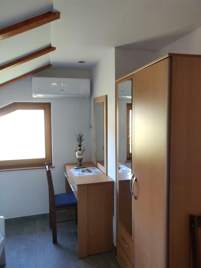 Guest House Maslina Vinisce Luaran gambar