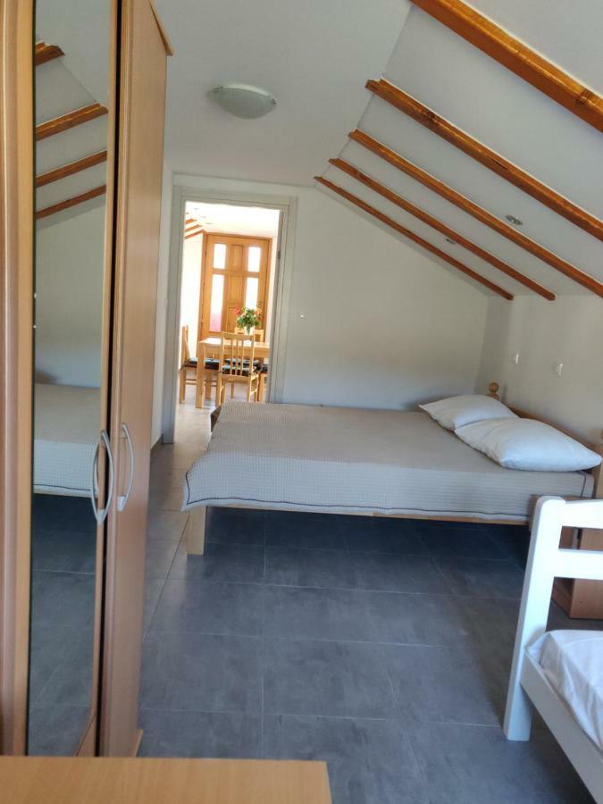 Guest House Maslina Vinisce Luaran gambar